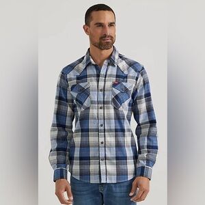 Wrangler‎ MEN'S COWBOY WASH PLAID SHIRT IN BRIGHT COBALT Size Medium